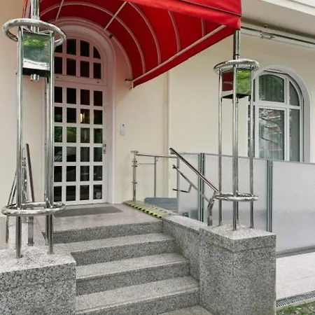 Lägenhetshotell Mrstil Design 5*