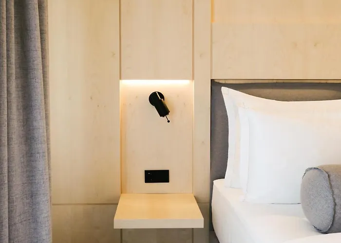 Apartahotel Mrstil Design 5*